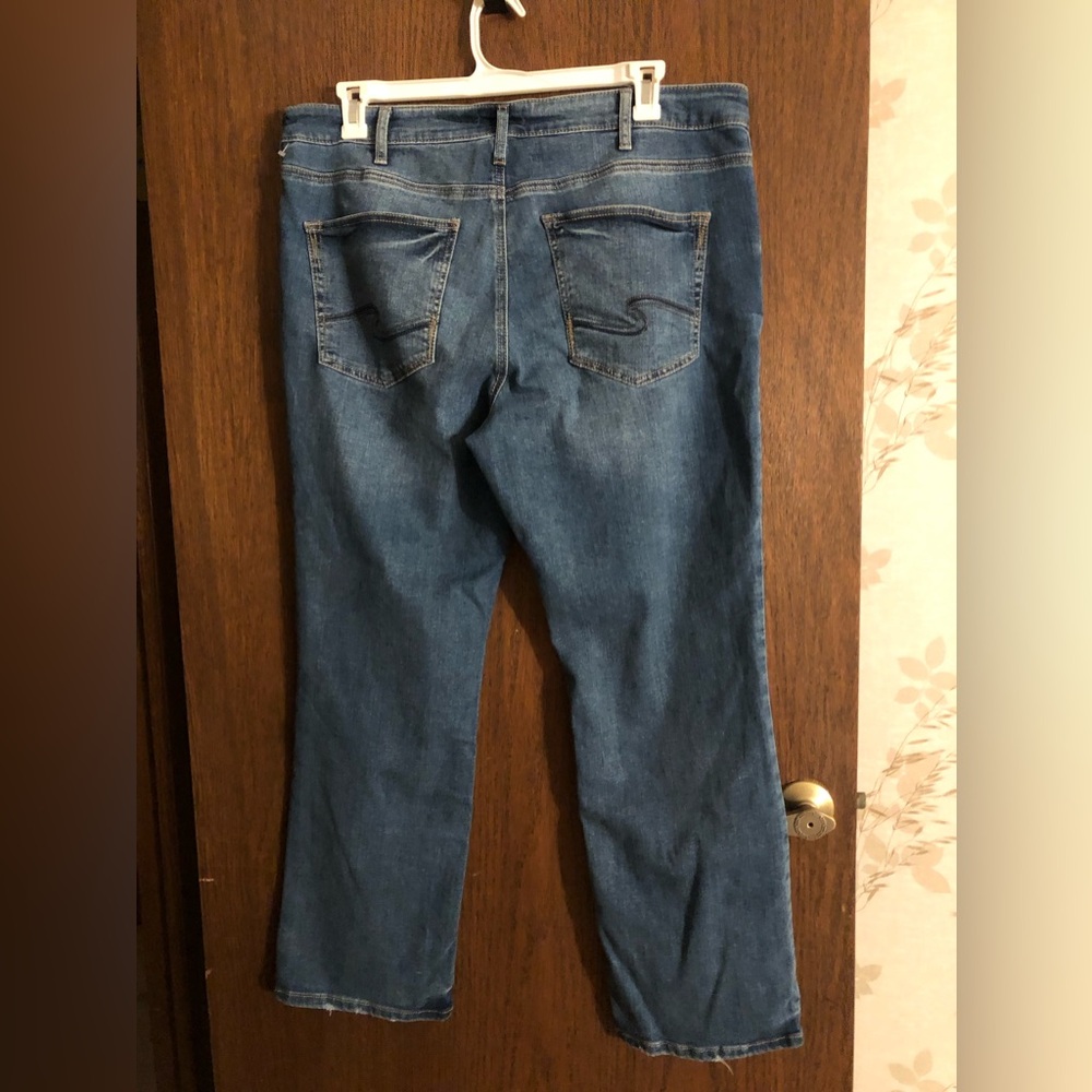Silver Jeans Avery Slim Boot Plus 18/31 Stretch